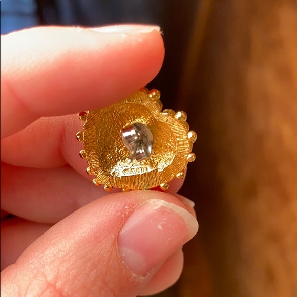 Vintage Avon Earring Set - Picture 4 of 8